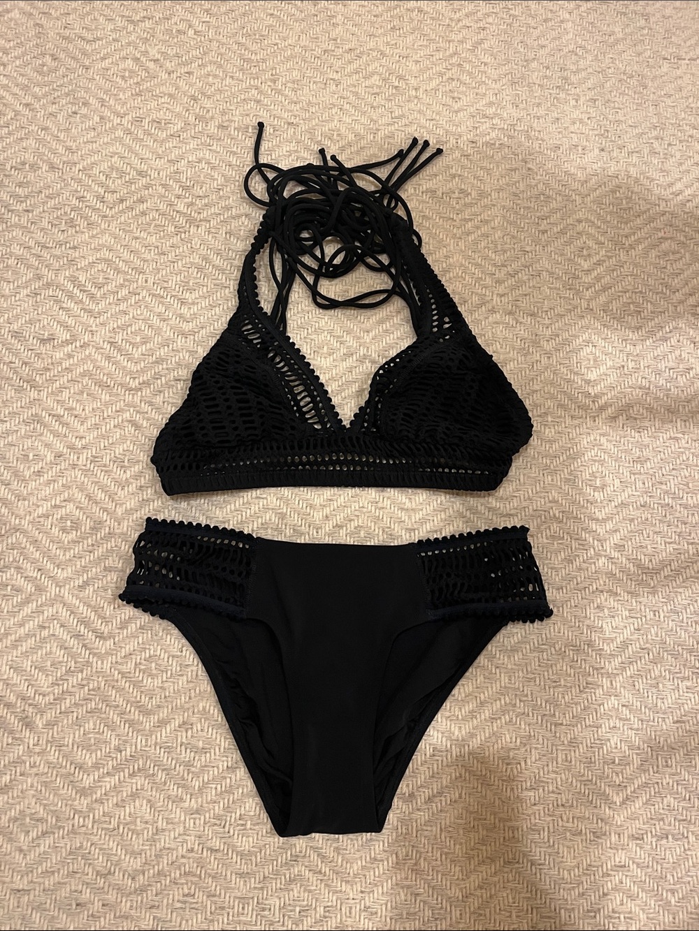Great condition crochet detail bikini